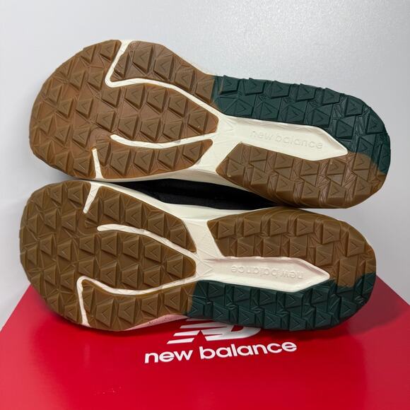 NIB • Men’s DynaSoft Nitrel v6bSize: 11 WIDE main image 5
